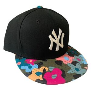 New Era New York Yankees 9FIFTY MLB Black Floral Pink Camo Snapback Cap Hat OSFM